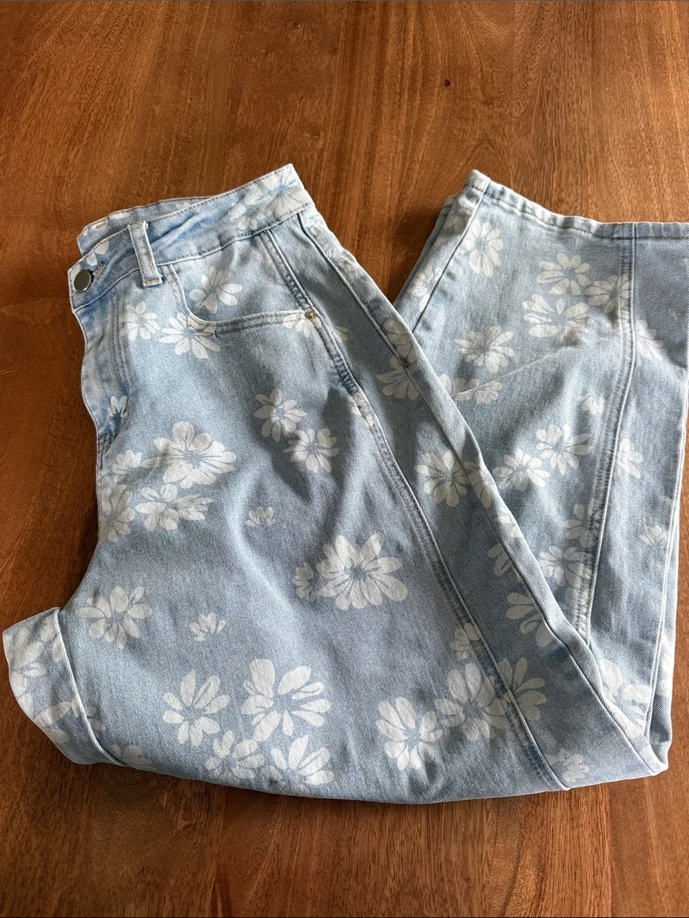 Women's Light Blue Floral Print Barrel Jeans - Picture 3 of 6